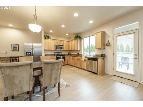 10818 NE 103rd Street Vancouver WA 98662