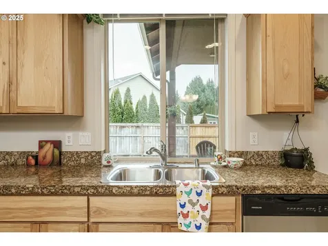 10818 NE 103rd Street Vancouver WA 98662