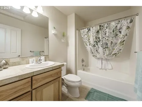 10818 NE 103rd Street Vancouver WA 98662