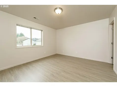10818 NE 103rd Street Vancouver WA 98662