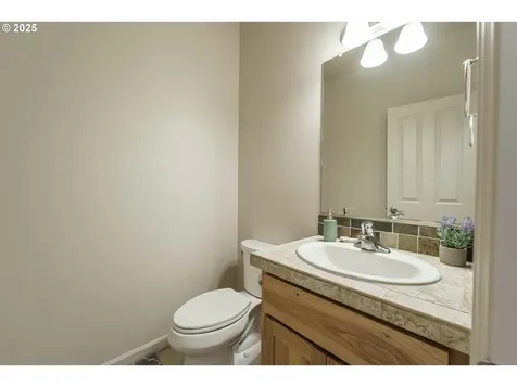 10818 NE 103rd Street Vancouver WA 98662