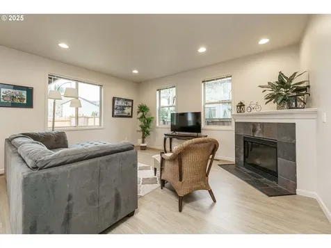 10818 NE 103rd Street Vancouver WA 98662