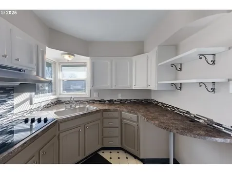 621 25th Avenue Longview WA 98632