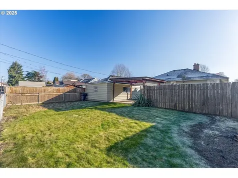 621 25th Avenue Longview WA 98632