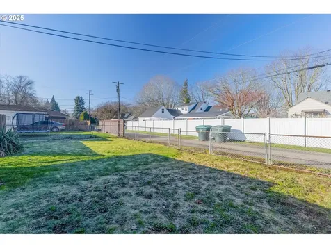 621 25th Avenue Longview WA 98632