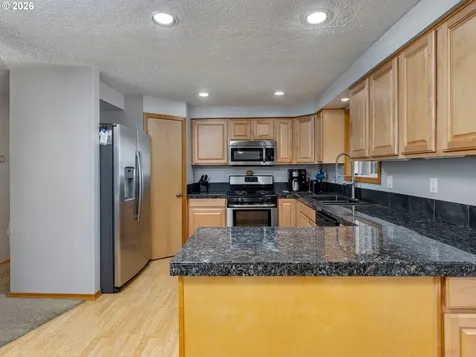 16695 S Annette Drive Oregon City OR 97045