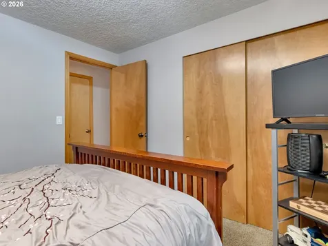 16695 S Annette Drive Oregon City OR 97045