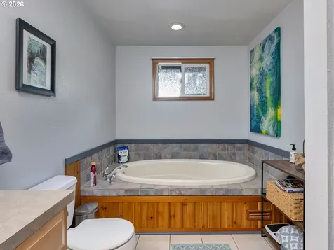 16695 S Annette Drive Oregon City OR 97045