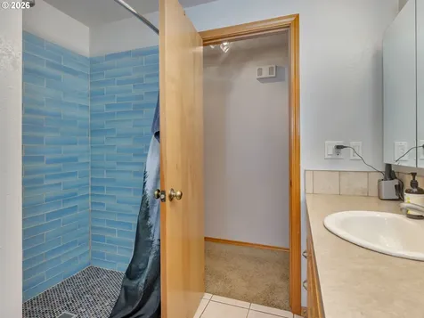 16695 S Annette Drive Oregon City OR 97045