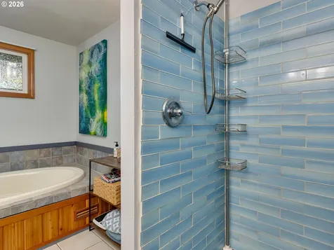 16695 S Annette Drive Oregon City OR 97045