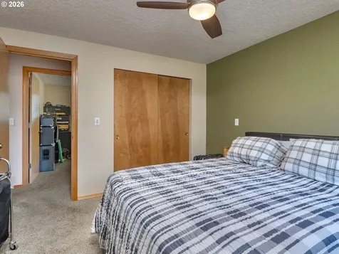 16695 S Annette Drive Oregon City OR 97045