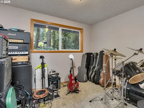 16695 S Annette Drive Oregon City OR 97045