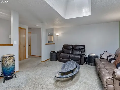 16695 S Annette Drive Oregon City OR 97045