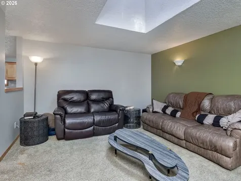 16695 S Annette Drive Oregon City OR 97045