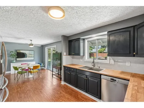 12110 SE Mcgillivray Boulevard Vancouver WA 98683