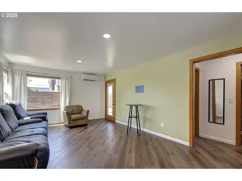 1210 W 24th Street Vancouver WA 98660