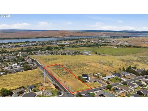 311 Pine Tree Avenue Umatilla OR 97882