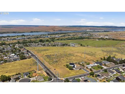 311 Pine Tree Avenue Umatilla OR 97882
