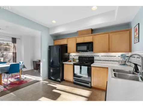 2167 NE Sheffield Avenue Beaverton OR 97006