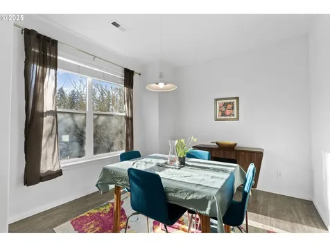 2167 NE Sheffield Avenue Beaverton OR 97006