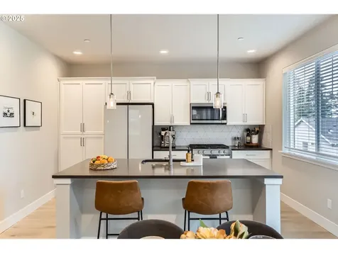 8574 SW 176th Avenue Beaverton OR 97007