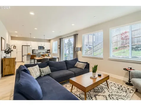 8574 SW 176th Avenue Beaverton OR 97007