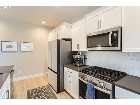 8574 SW 176th Avenue Beaverton OR 97007