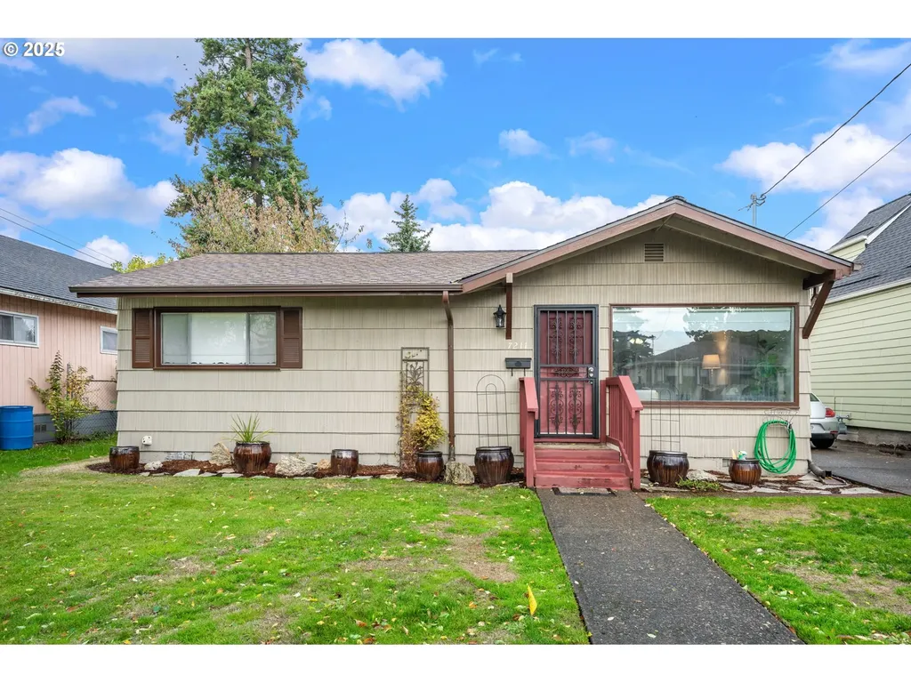 7211 SE 84th Avenue Portland OR 97266