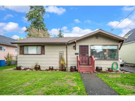 7211 SE 84th Avenue Portland OR 97266