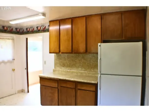 309 N Old Pacific Highway Myrtle Creek OR 97457