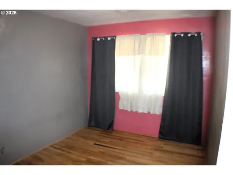 309 N Old Pacific Highway Myrtle Creek OR 97457