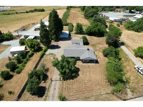 309 N Old Pacific Highway Myrtle Creek OR 97457
