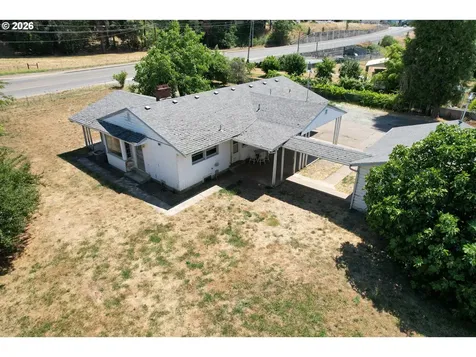 309 N Old Pacific Highway Myrtle Creek OR 97457