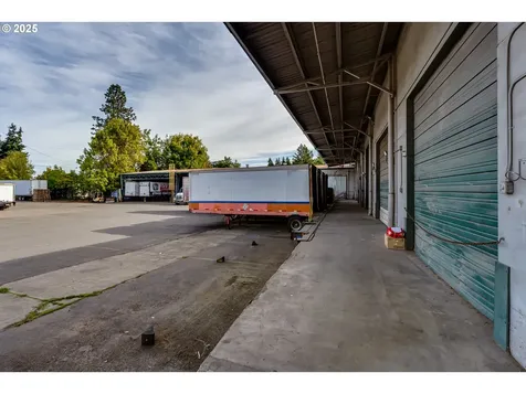 135 N Cleveland Street Eugene OR 97402