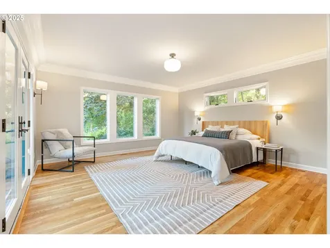 6328 SW Brugger Street Portland OR 97219