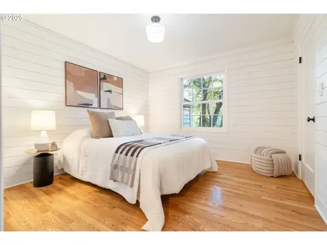 6328 SW Brugger Street Portland OR 97219