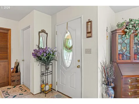 1707 View Street Myrtle Point OR 97458
