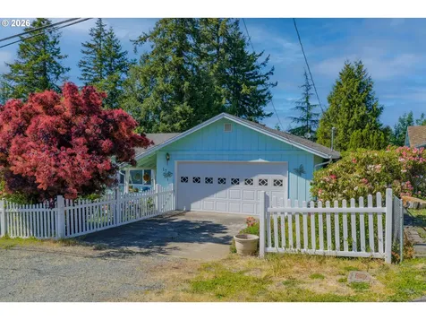 1707 View Street Myrtle Point OR 97458