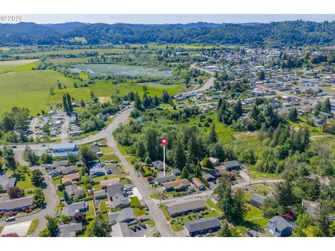 1707 View Street Myrtle Point OR 97458