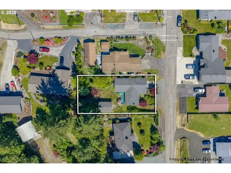 1707 View Street Myrtle Point OR 97458