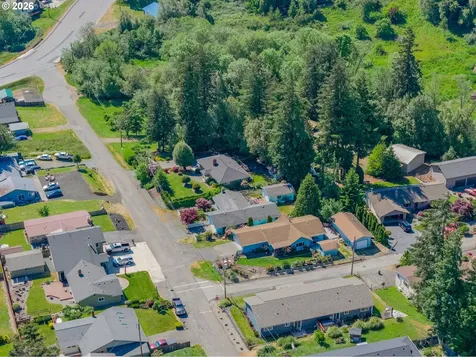 1707 View Street Myrtle Point OR 97458