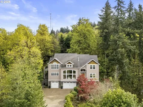 1033 NW Eloise Lane Portland OR 97229