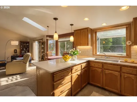 6912 SE Blaine Street Hillsboro OR 97123