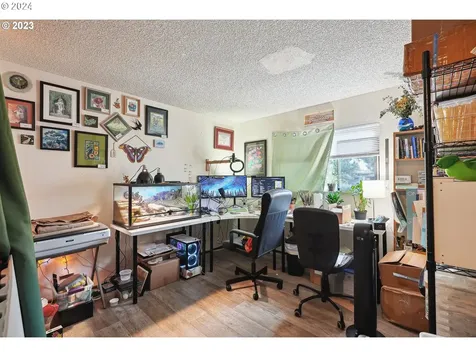 9630 SE Foster Road Portland OR 97266