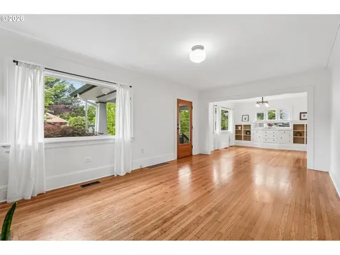 334 NE 71st Avenue Portland OR 97213