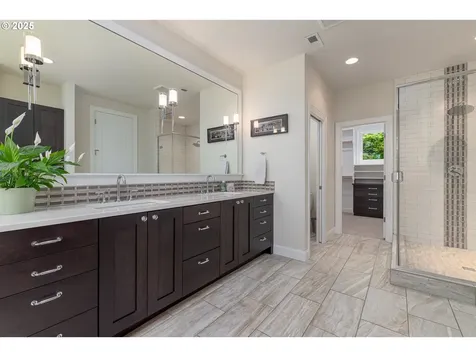 1221 Glenmorrie Drive Lake Oswego OR 97034
