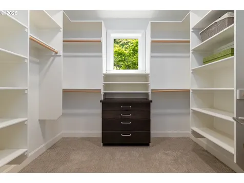 1221 Glenmorrie Drive Lake Oswego OR 97034