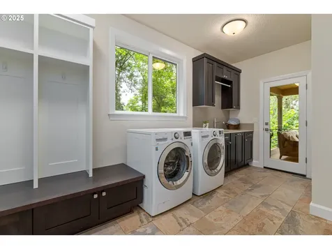 1221 Glenmorrie Drive Lake Oswego OR 97034