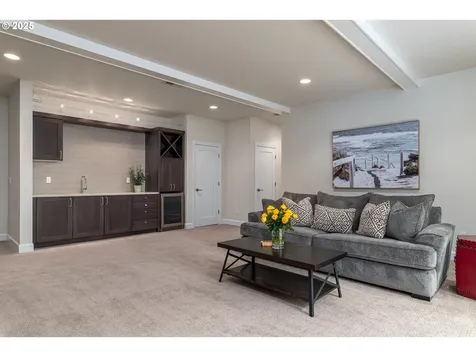 1221 Glenmorrie Drive Lake Oswego OR 97034