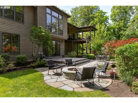 1221 Glenmorrie Drive Lake Oswego OR 97034